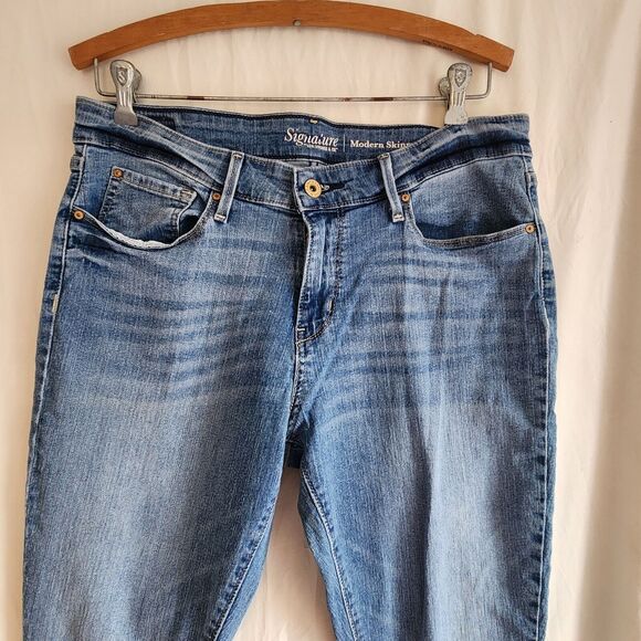 LEVI SIGNATURE Light Blue Soft Denim Skinny Leg Jeans Size 32- 30 - Picture 2 of 6